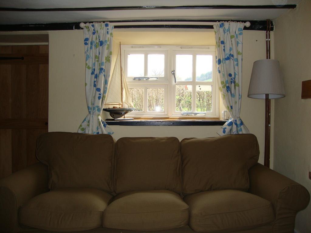 Ceiros Cottage Llangammarch Wells Εξωτερικό φωτογραφία